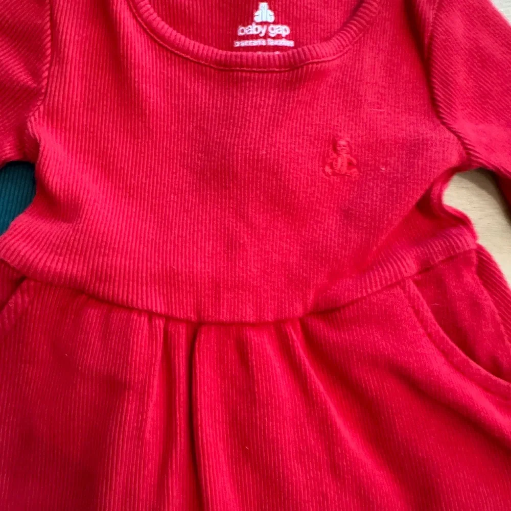GAP - Set of 3 Ribbed Cotton Baby Dresses size 12-18 Months